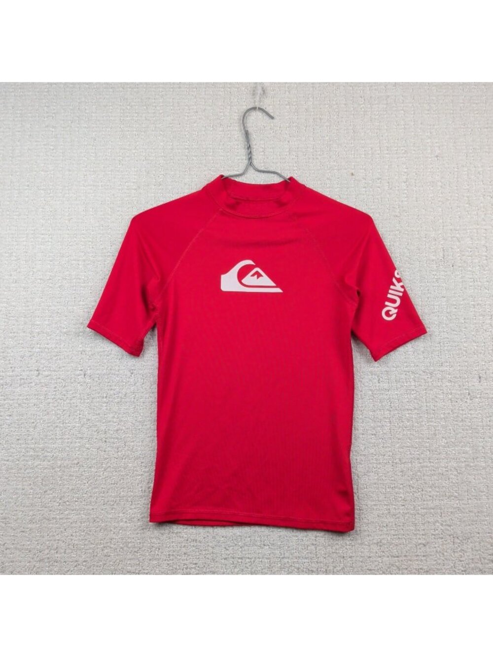 Quicksilver Boys Short Sleeve Red UPF Protection 50+ Rash Guard Top Size 12 M